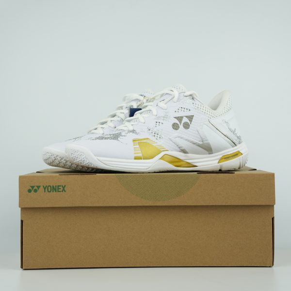 Giày cầu lông Yonex Eclipsion Z3 Men 2024 – White/Gold chính hãng